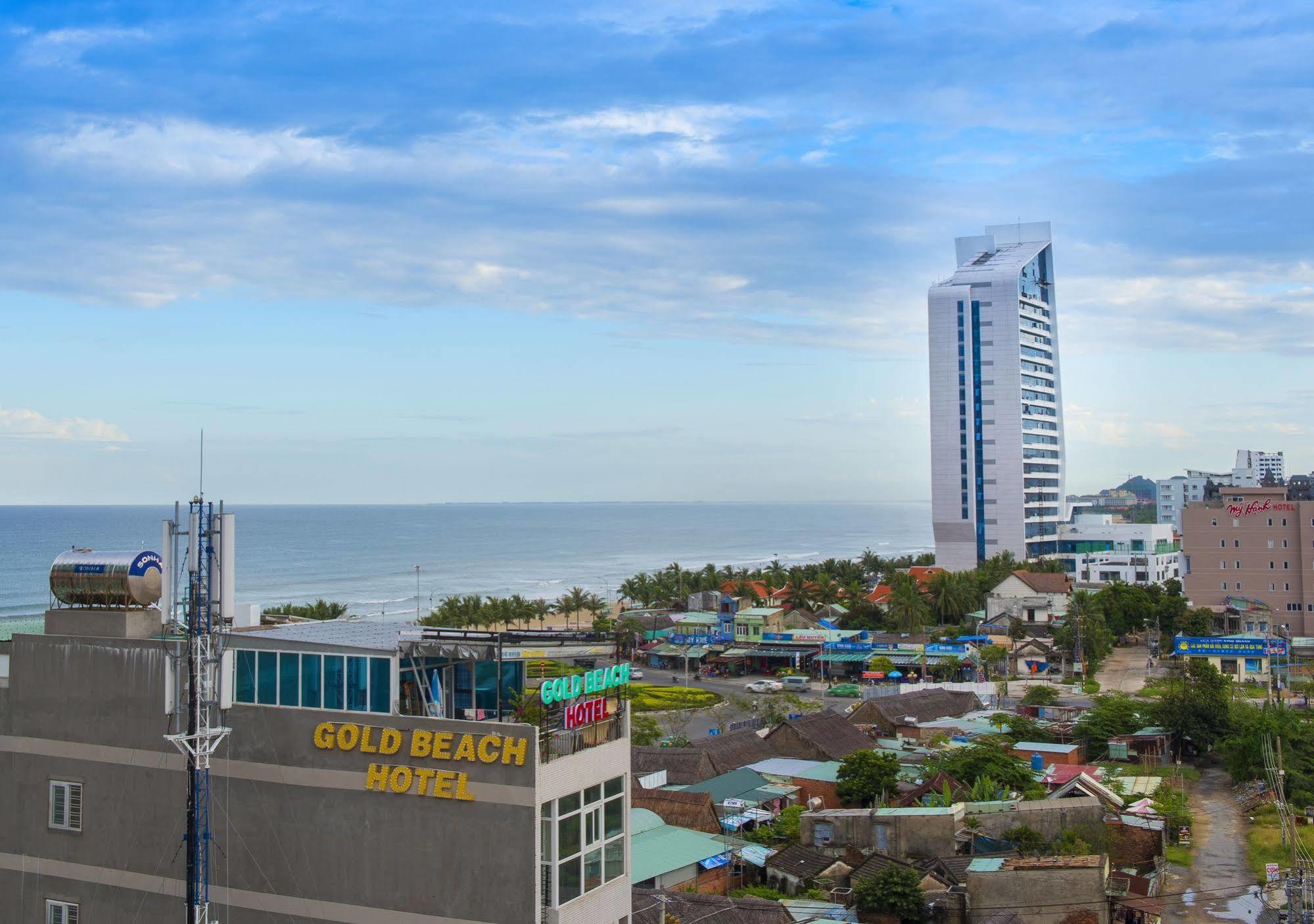 Twilight Beach Hotel Da Nang Exterior photo